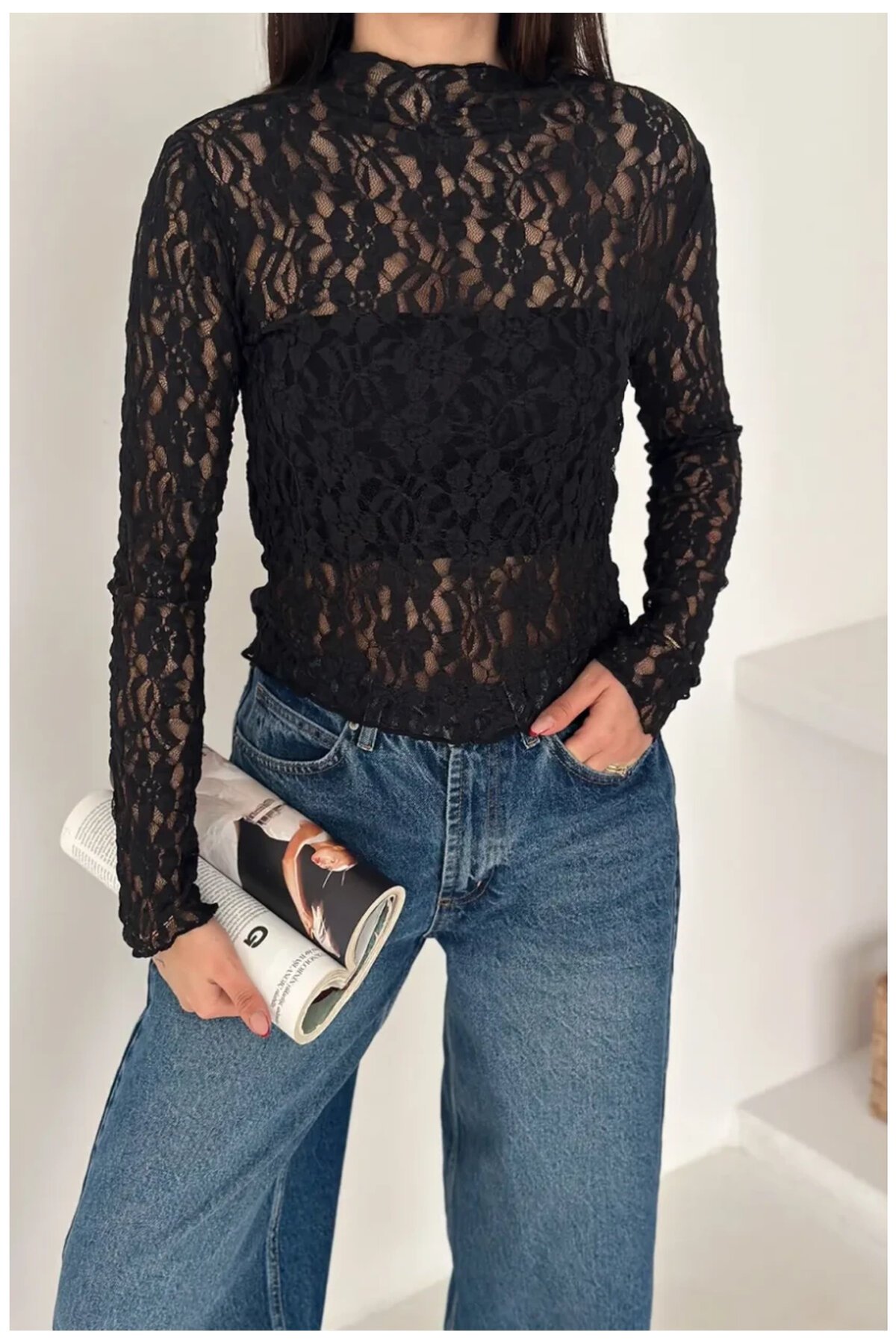 Kadın Transparan Çiçek Desenli Dantel Bluz