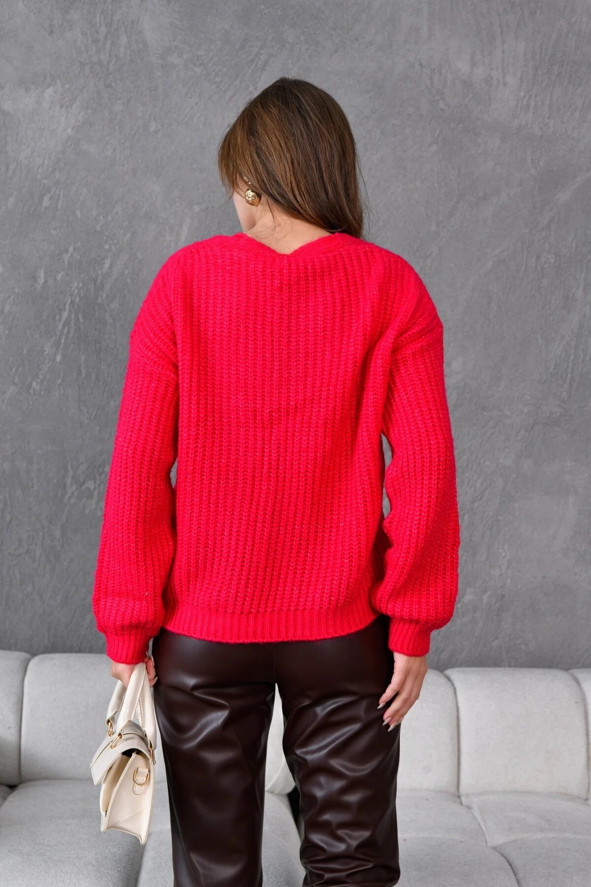 Kadın V Yaka Örgü Detay Fiyonklu Triko Ceket