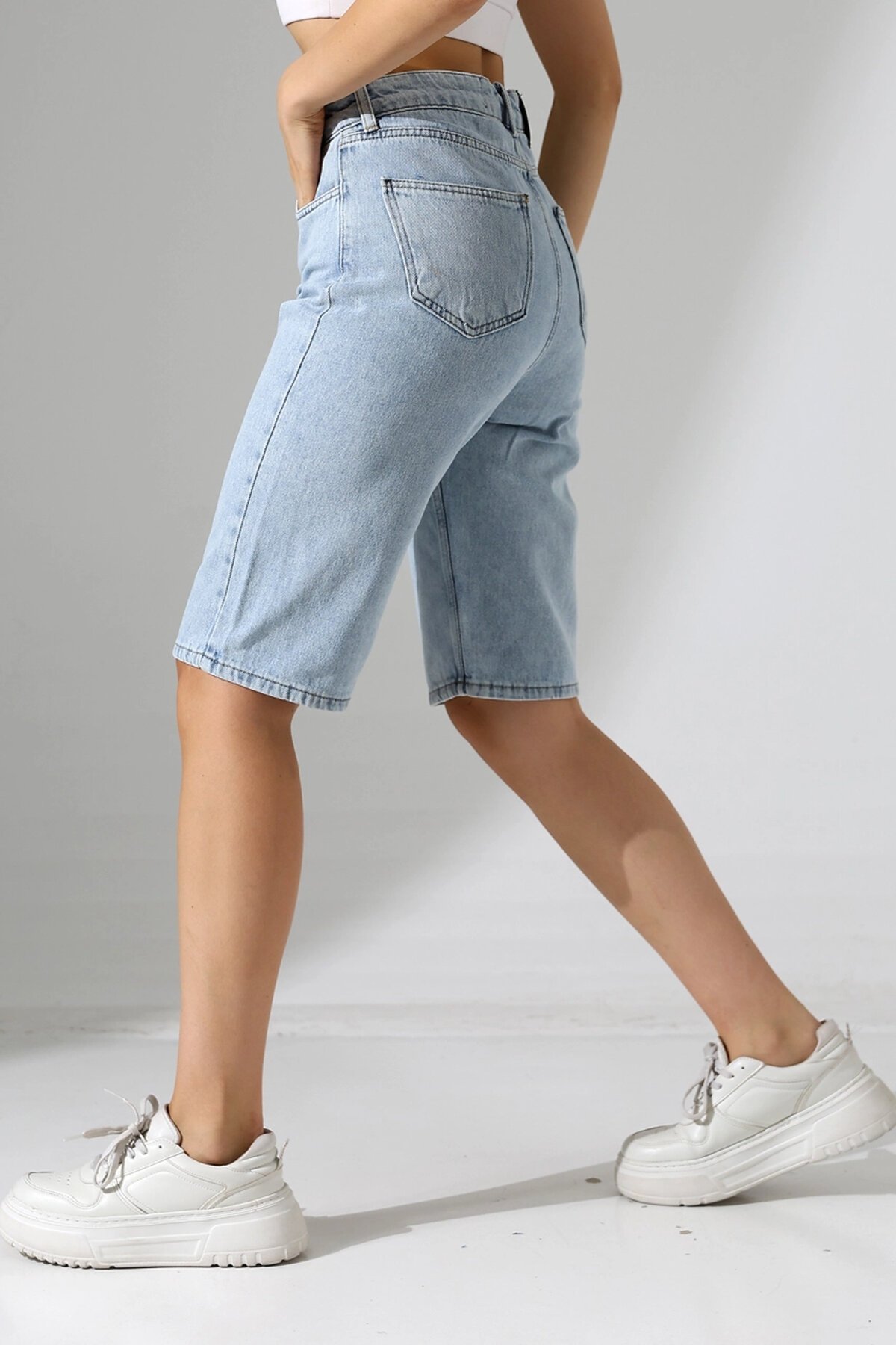 Kadın Yüksek Bel Salaş Jean Bermuda Mavi