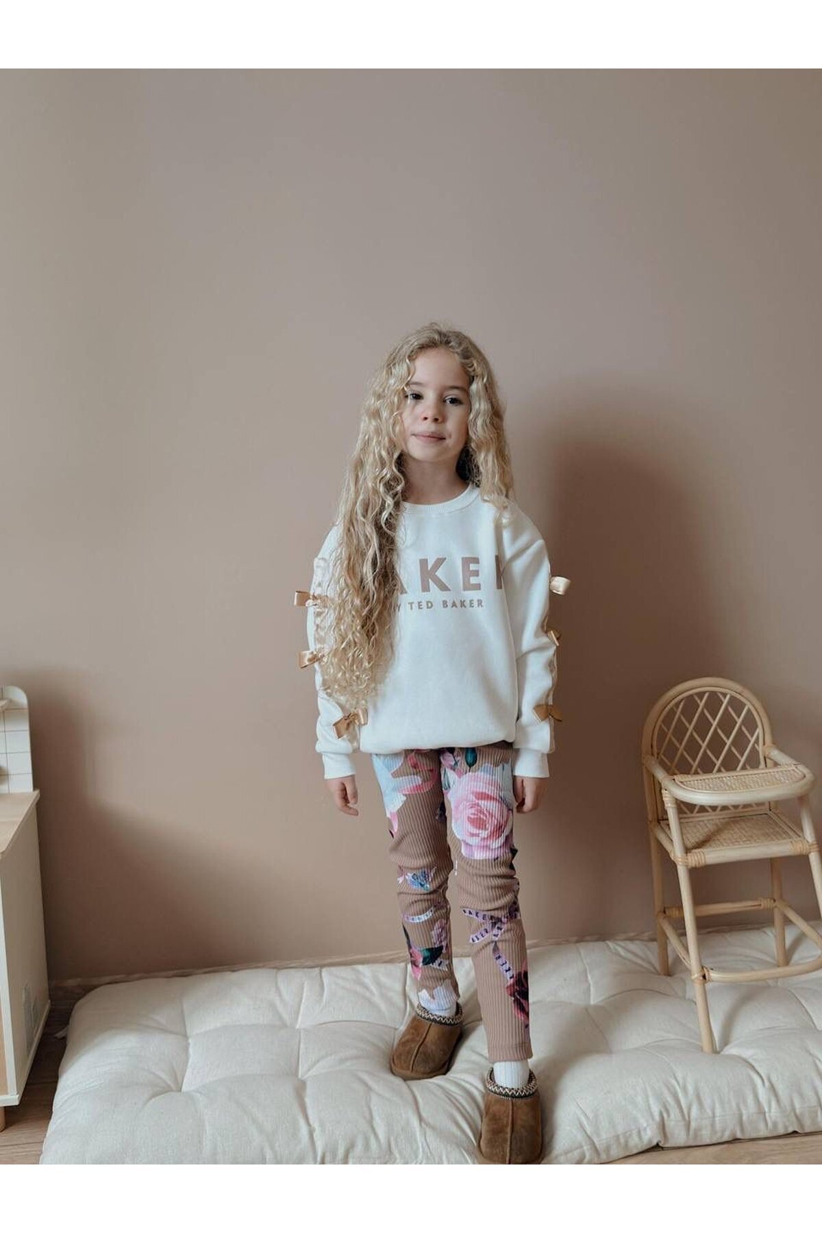 Kız Çocuk İki İplik Likralı Üst Alt Eşofman Takım Beyaz