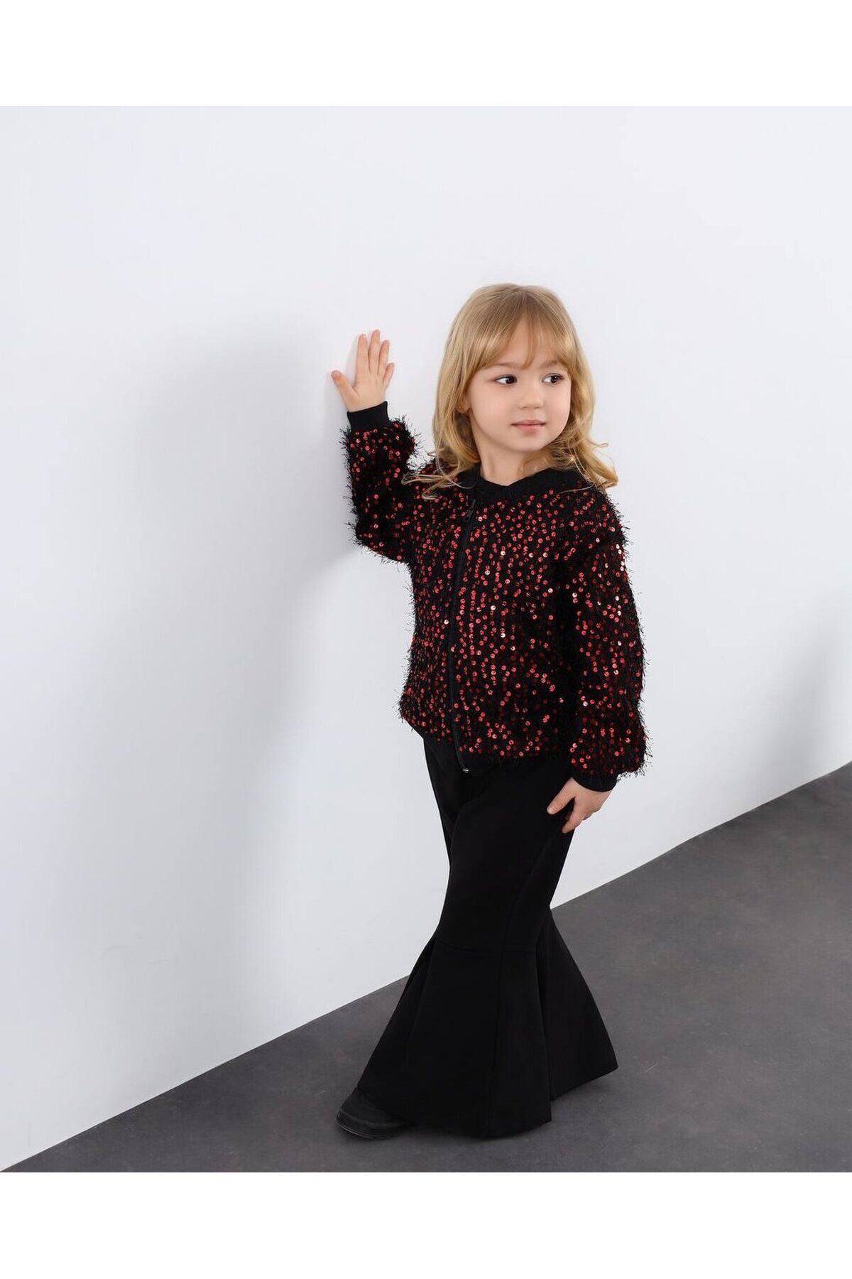 Kız Çocuk Sakallı Hırka Payet Detay Pantalon Hırka Badi 3 lü Takım