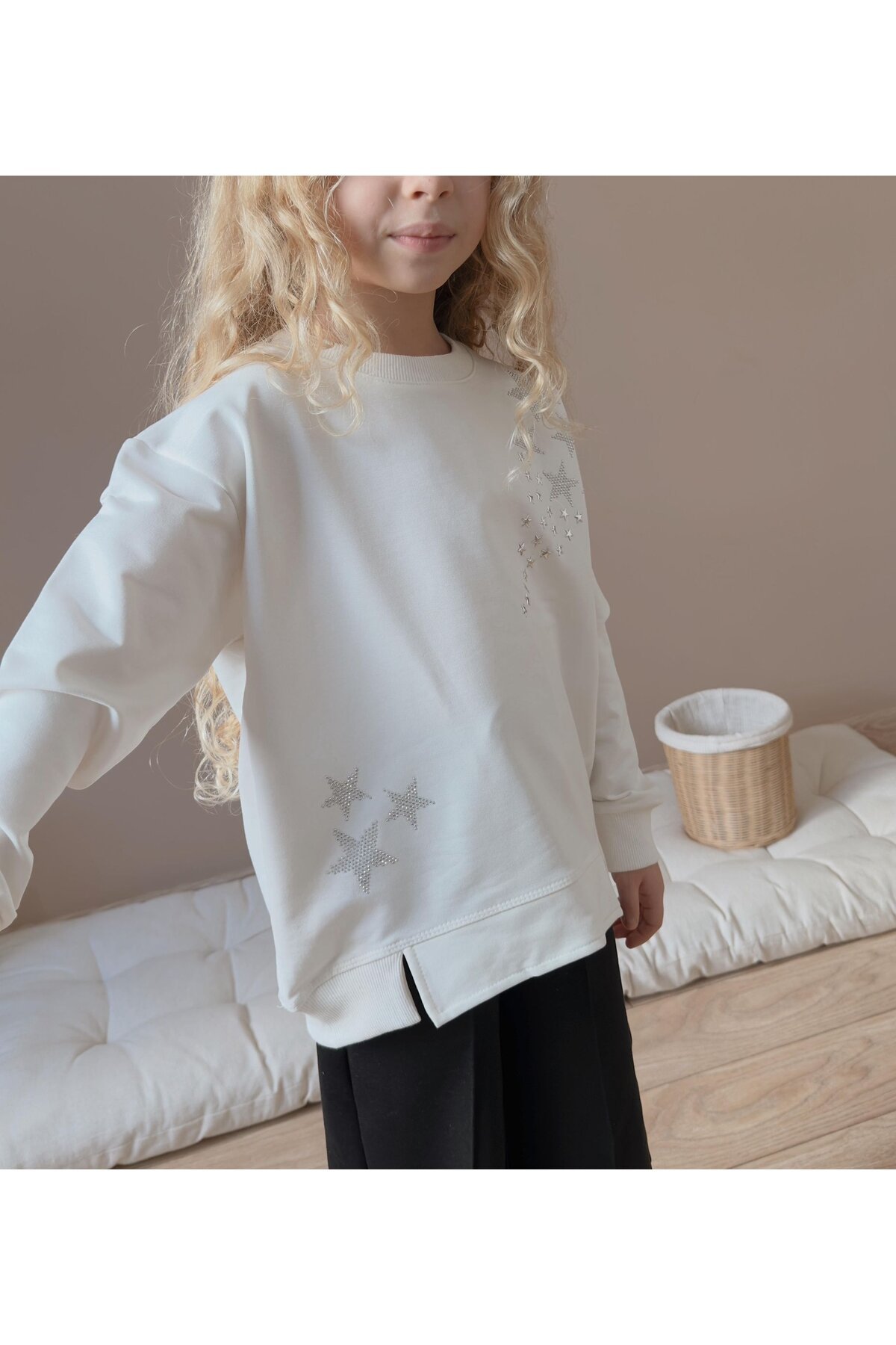 Kız Çocuk Yıldız Taş Baskılı Beyaz Eşofman Takımı