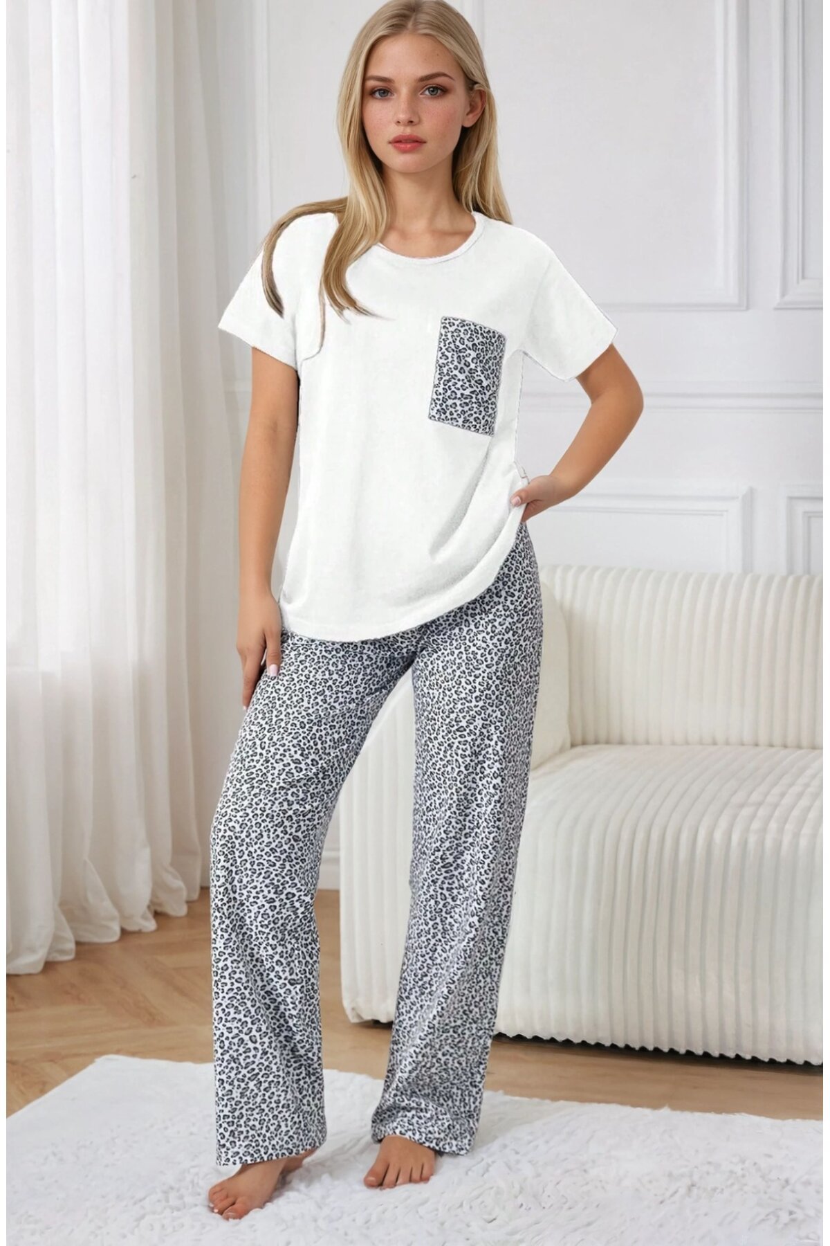 Leopar Desen Baskılı Beyaz Pijama Alt Üst Takım