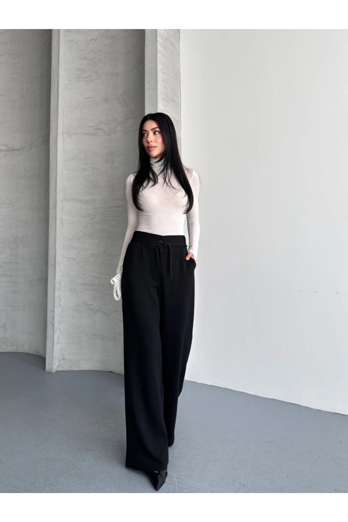 Modal Kumaş Bel Detay Pantalon Siyah