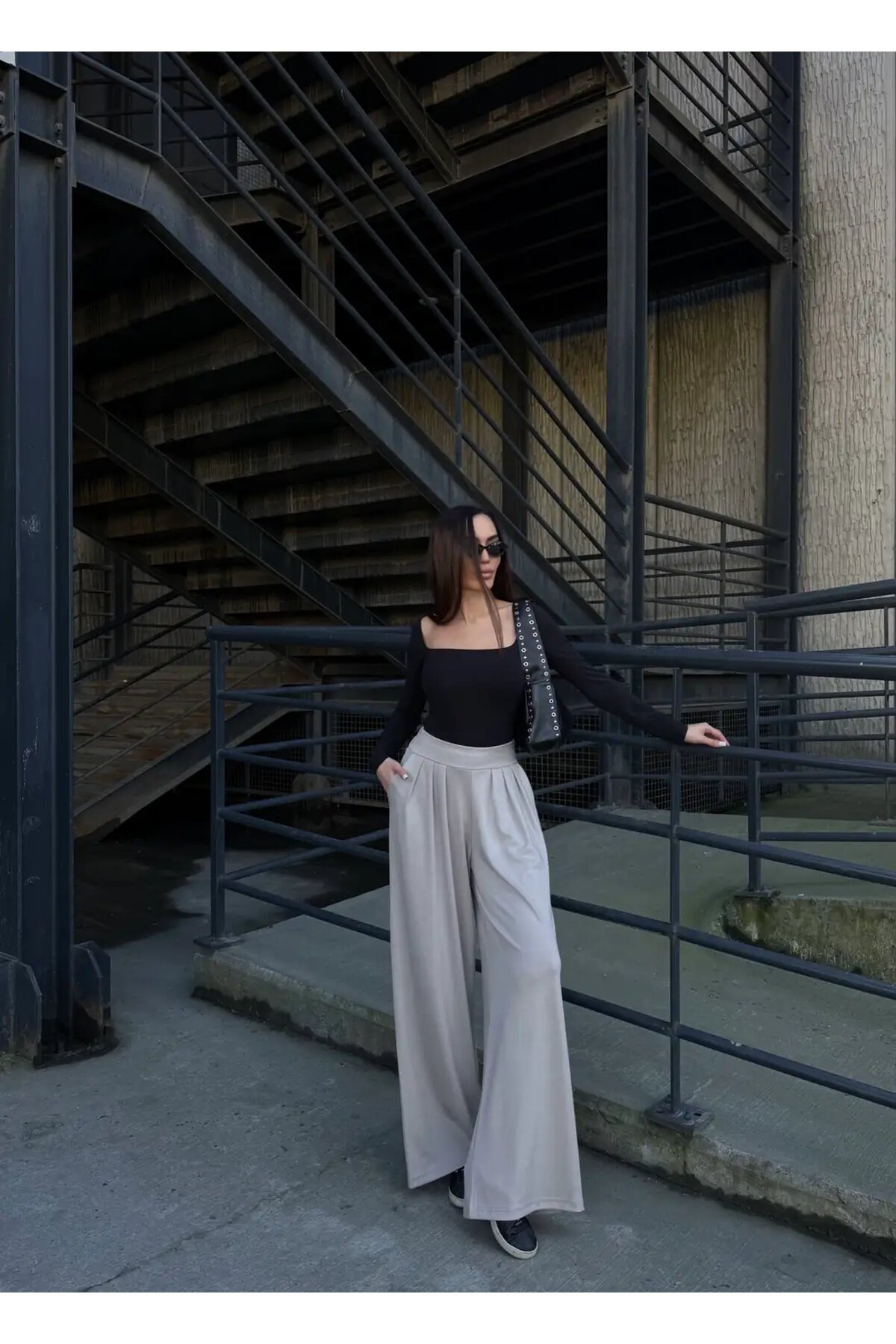 Pile Detaylı İspanyol Paça Oysho Kumaş Pantolon