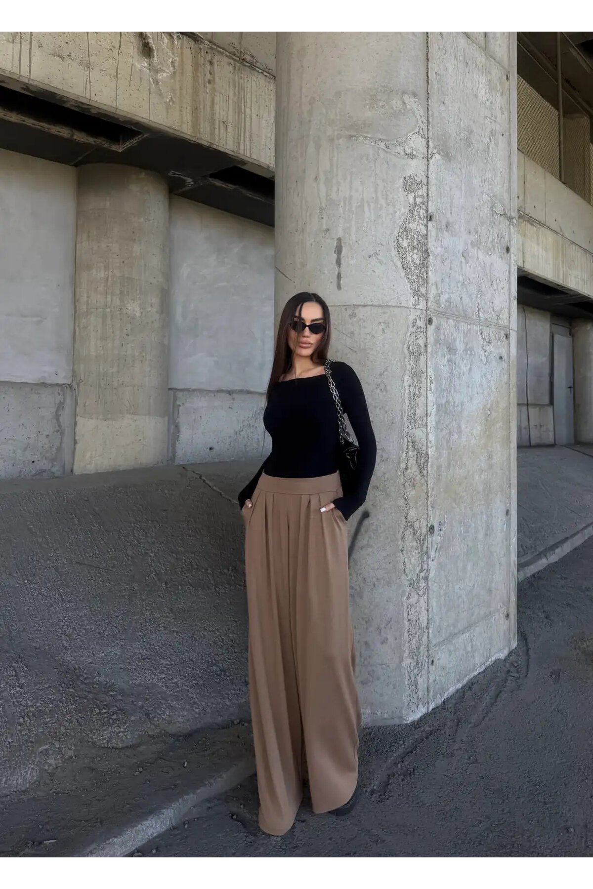 Pile Detaylı İspanyol Paça Oysho Kumaş Pantolon