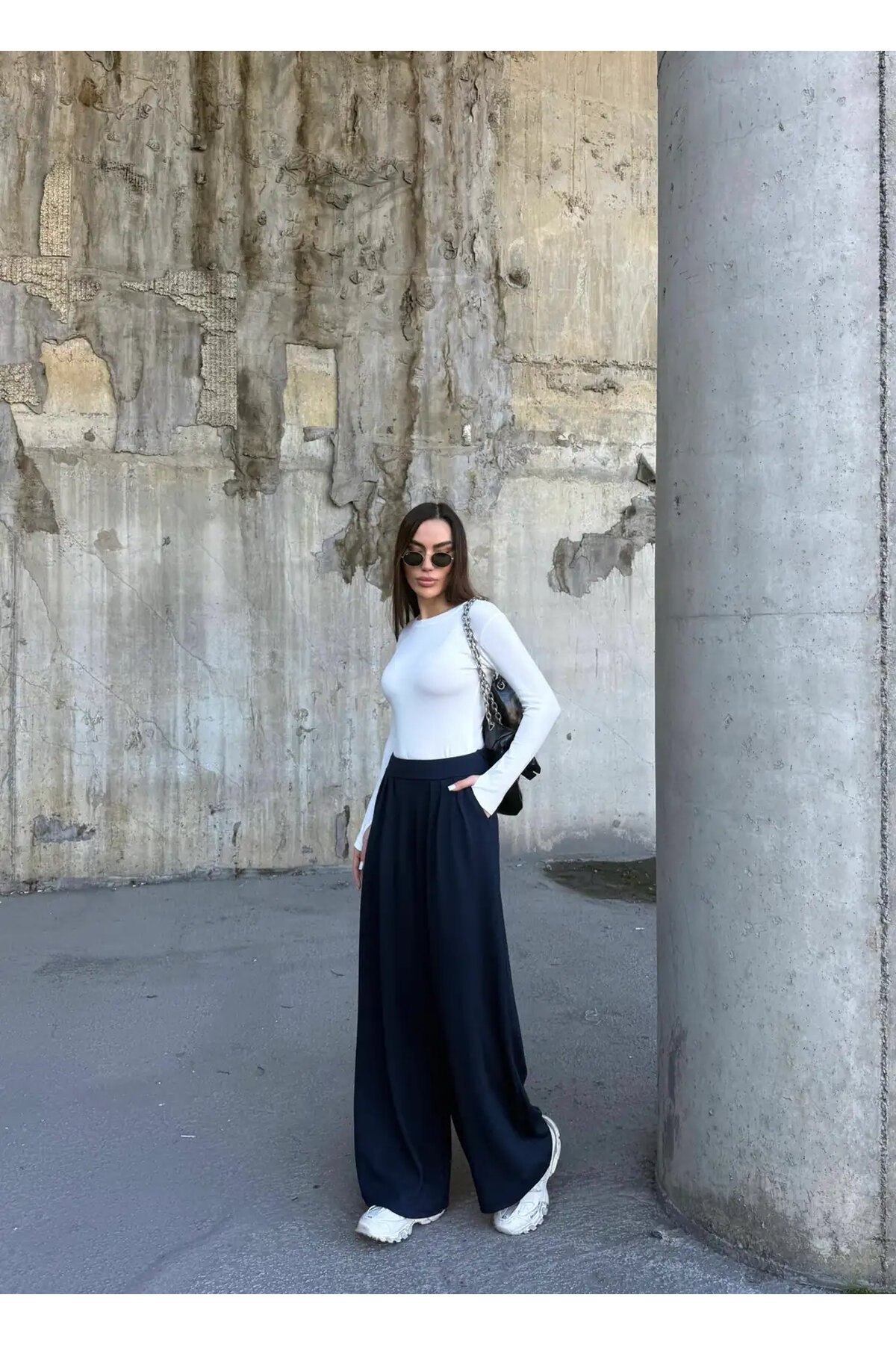 Pile Detaylı İspanyol Paça Oysho Kumaş Pantolon