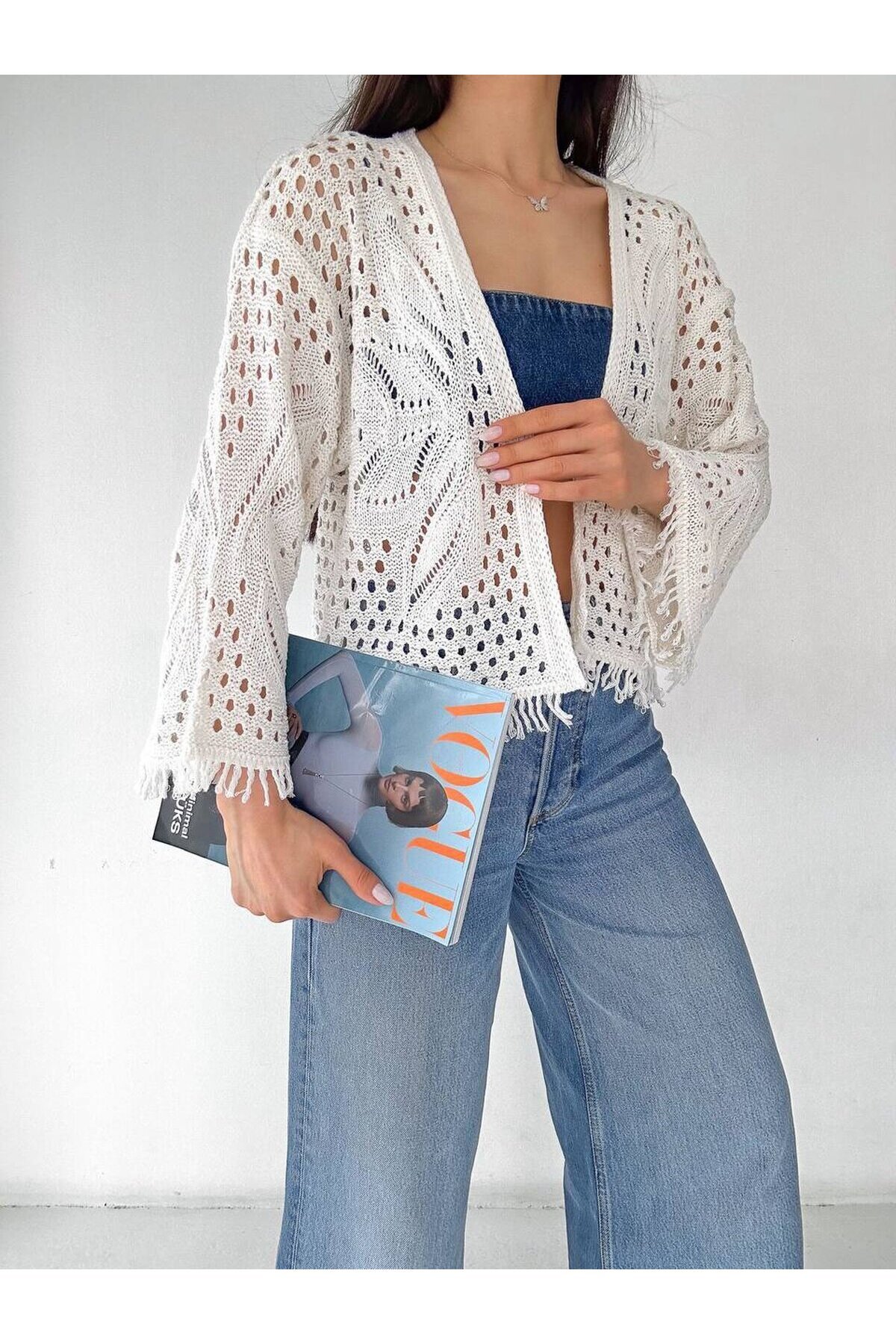 Püsküllü Kısa Hırka