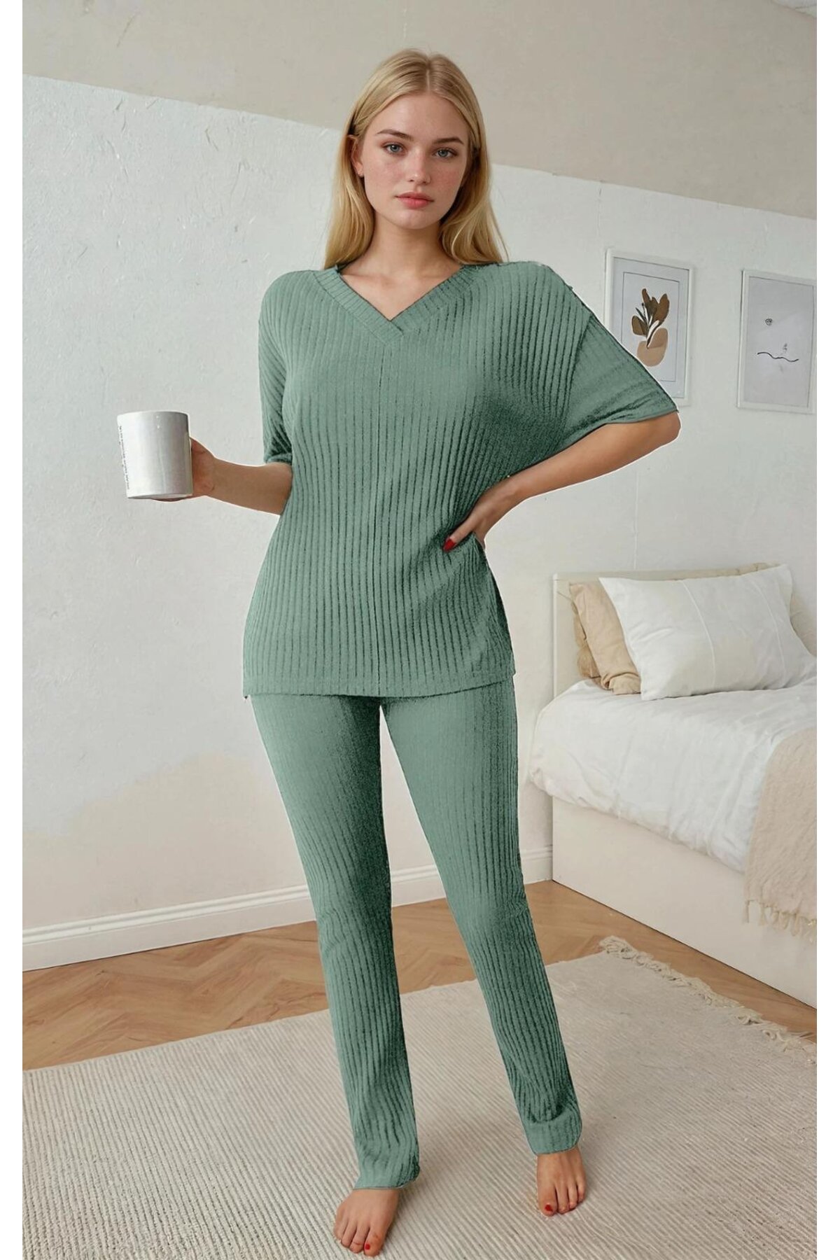 Raporlu Kumaş Kısa Kol Pijama Takım