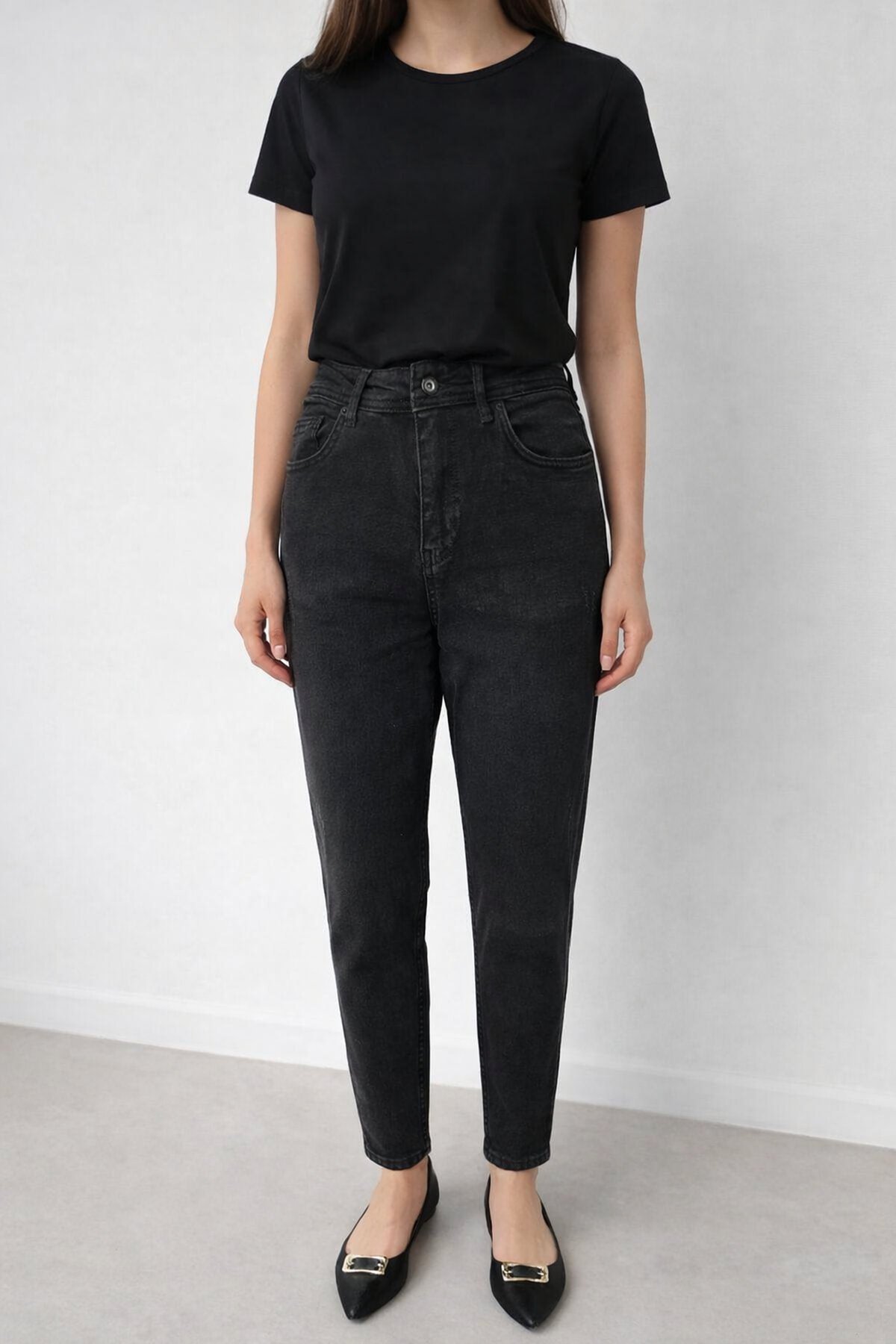 Siyah Esnek Tam Kalıp Kadın Jean