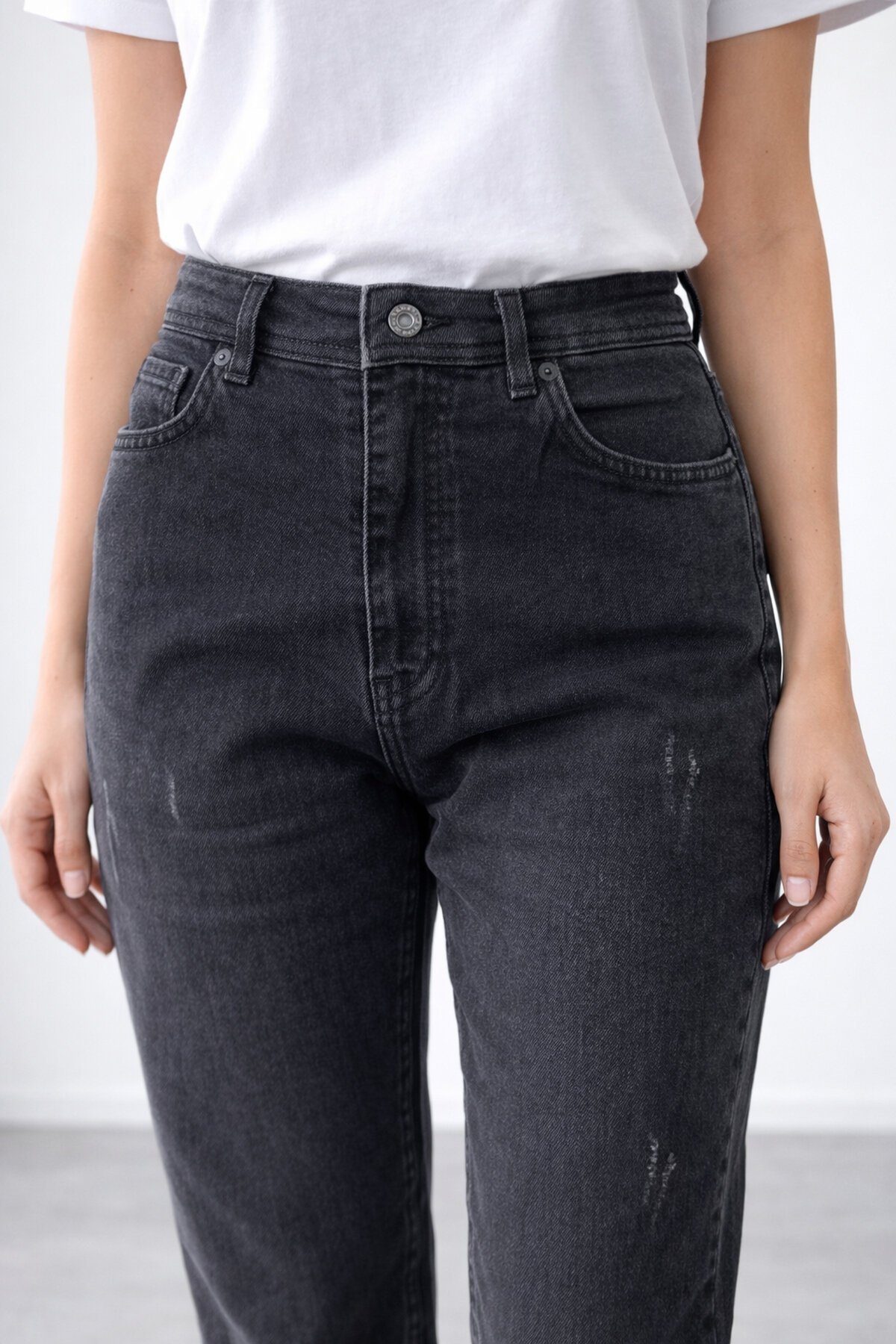 Siyah Fit Kalıp Esnek Jean