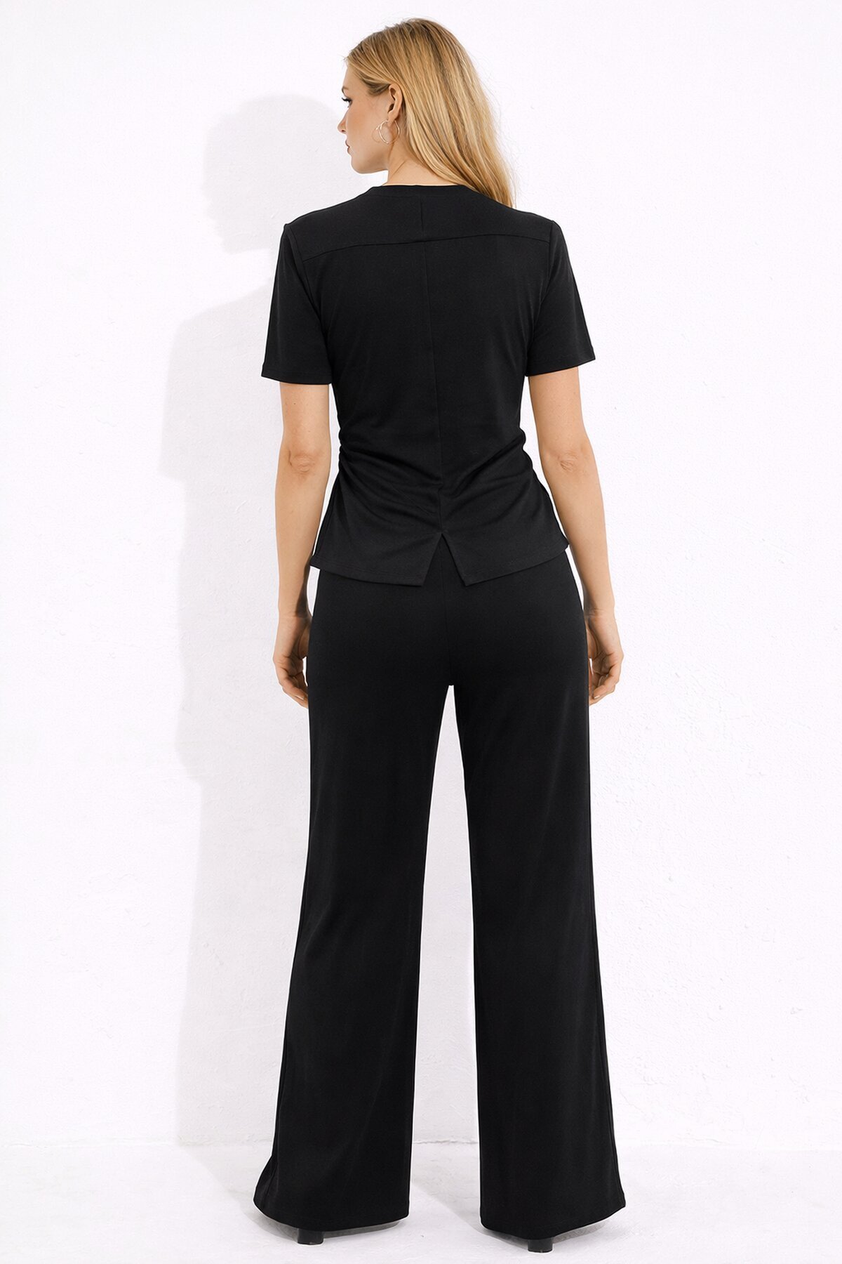 Siyah Modal Kumaş Kısa Kollu Pile Detaylı Eşofman Takımı