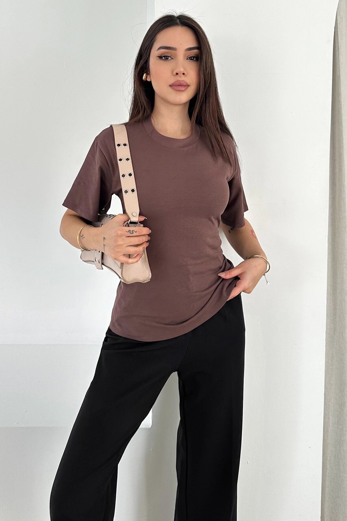 Bağlama Detaylı Kısa Kollu Tişört Kahverengi