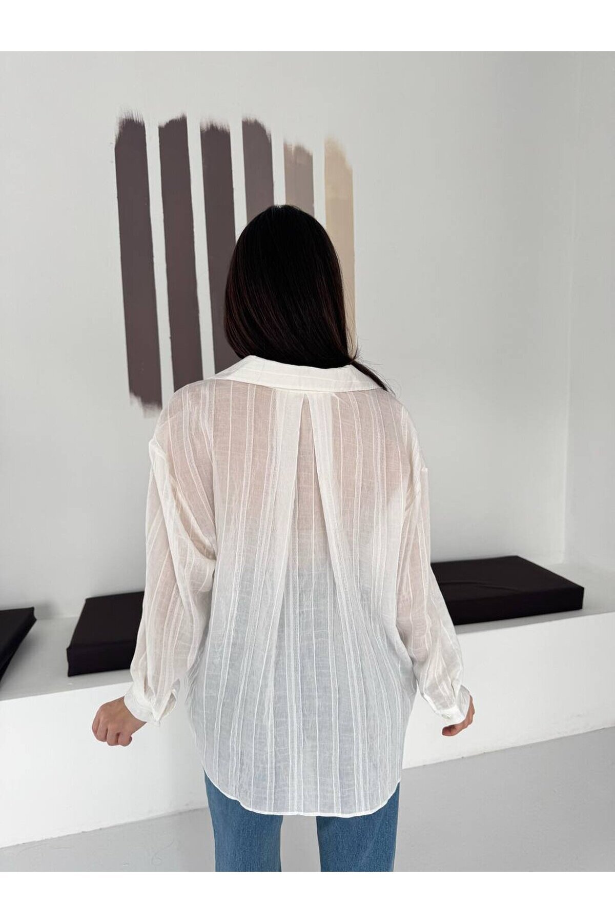 Ekru Çizgili Transparan Dokulu Oversize Kadın Gömlek