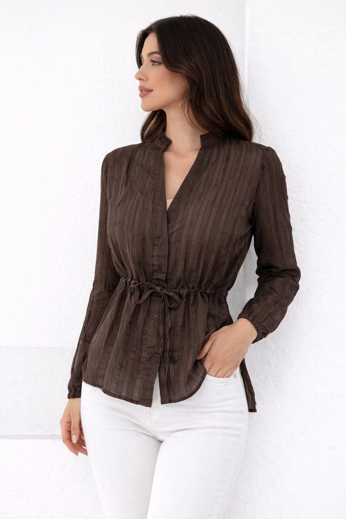 Hakim Yaka V Düğmeli Bluz Kahverengi