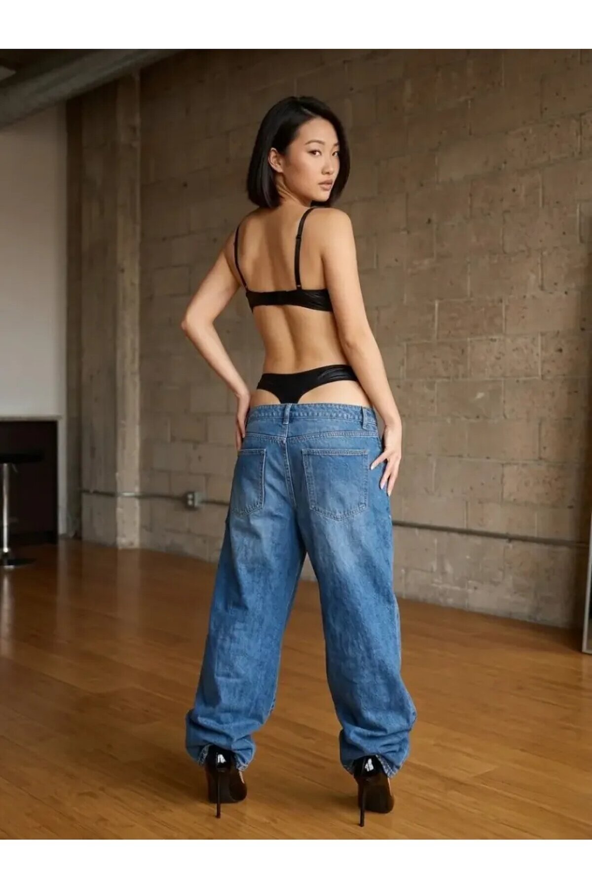 Kadın Dantelli Siyah Deri Transparan Çıtçıtlı Bodysuit