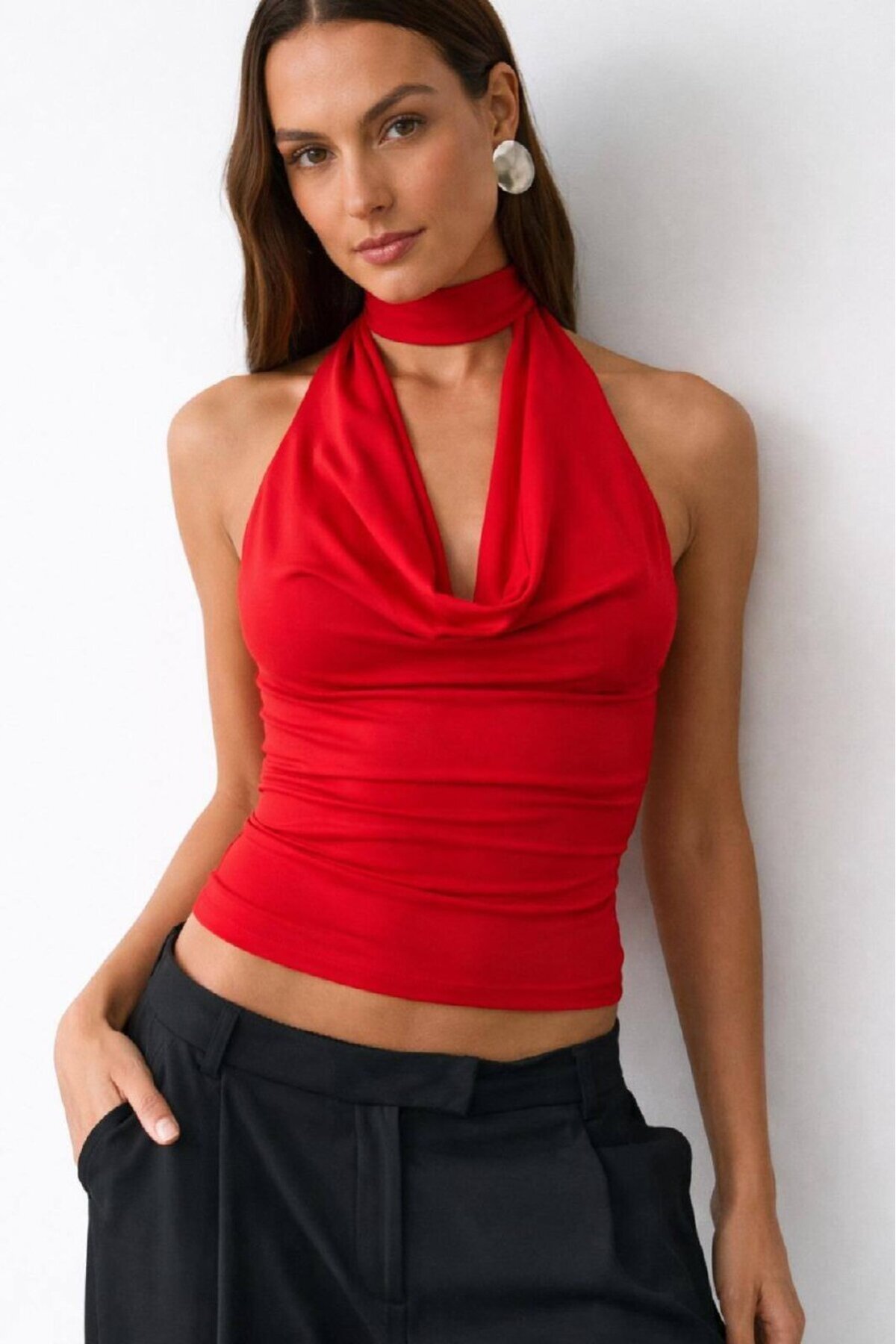 Kadın Halter Yaka Bluz Drapeli – Kayık Yaka, Esnek Kumaş, Fit Kesim Şık Bluz