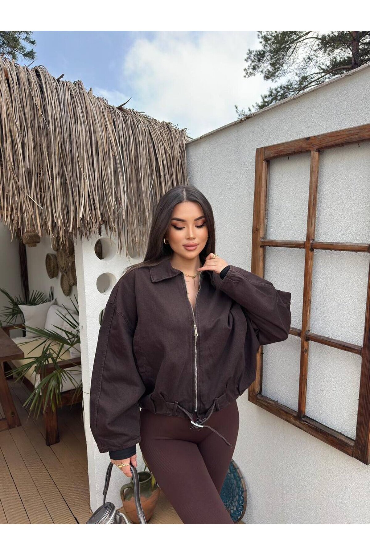 Kemer Detaylı Oversize Denim Ceket – Kahverengi