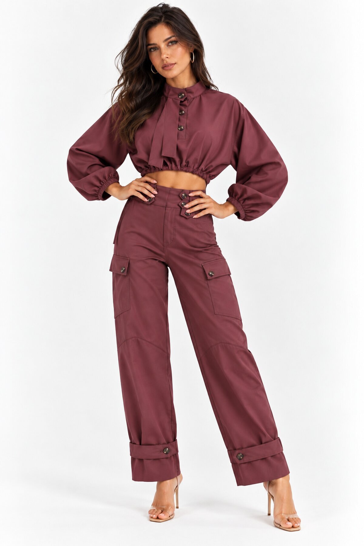 Modern Dokunuşlu Crop Bluz & Kargo Pantolon İkili Takım