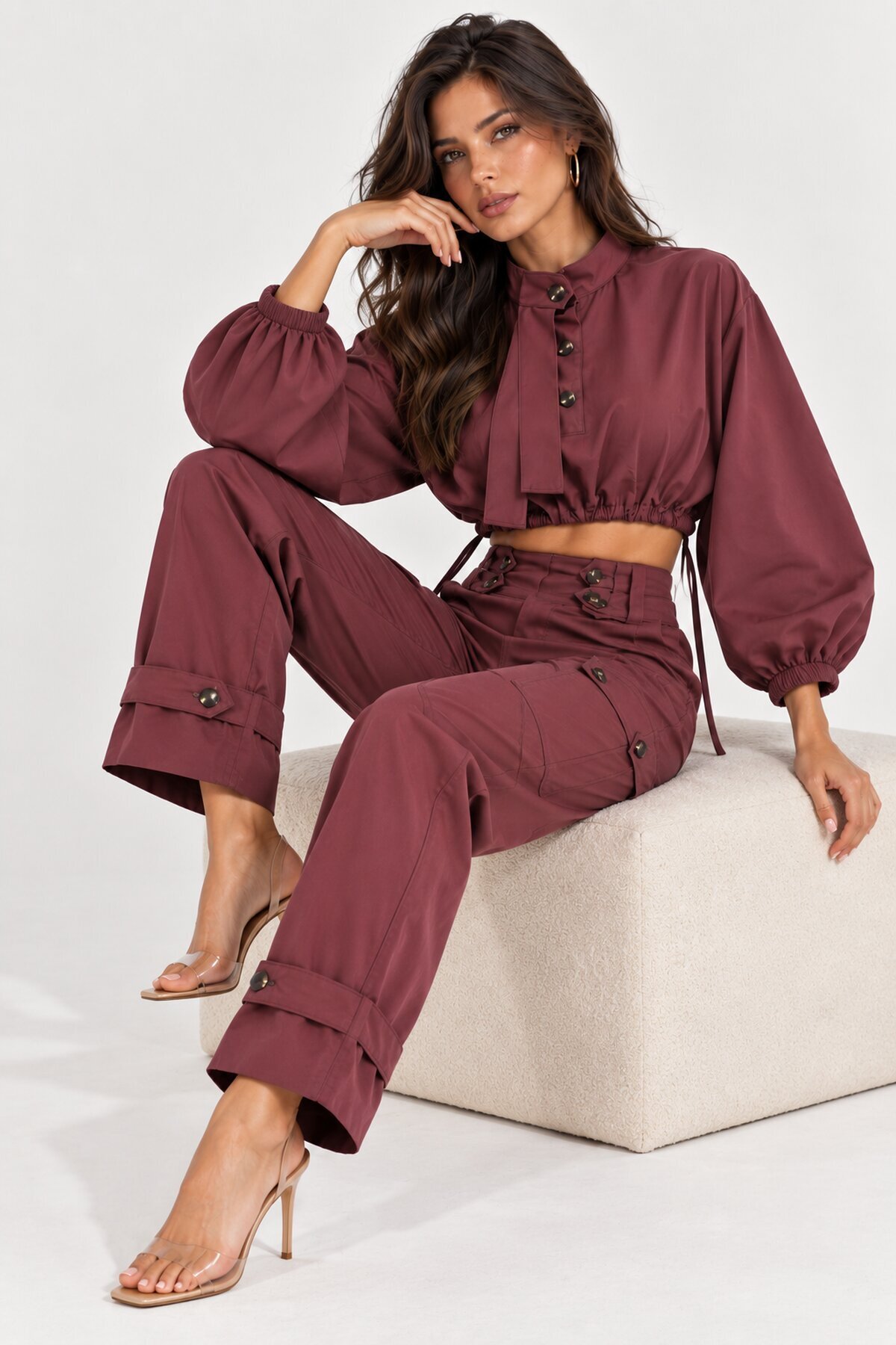 Modern Dokunuşlu Crop Bluz & Kargo Pantolon İkili Takım