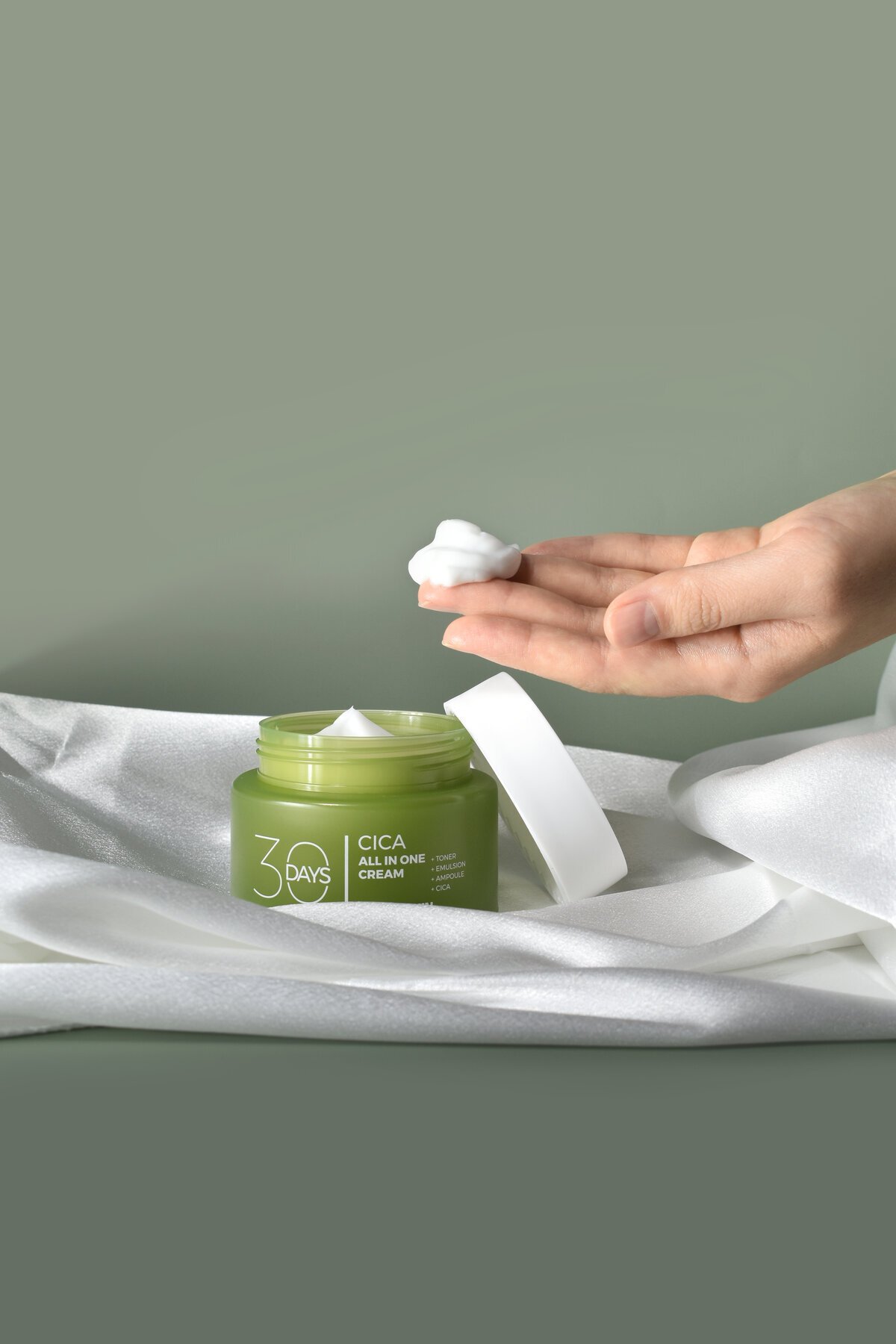 PRETTYSKIN 30 Days Cica All In One Cream 100 ml | Centella Asiatica Cilt Onarıcı Yatıştırıcı Nemlendirici Krem