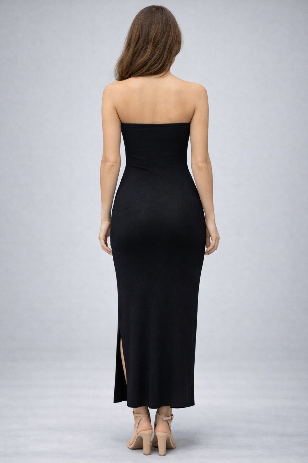 Siyah Straplez Yırtmaç Detaylı Uzun Elbise