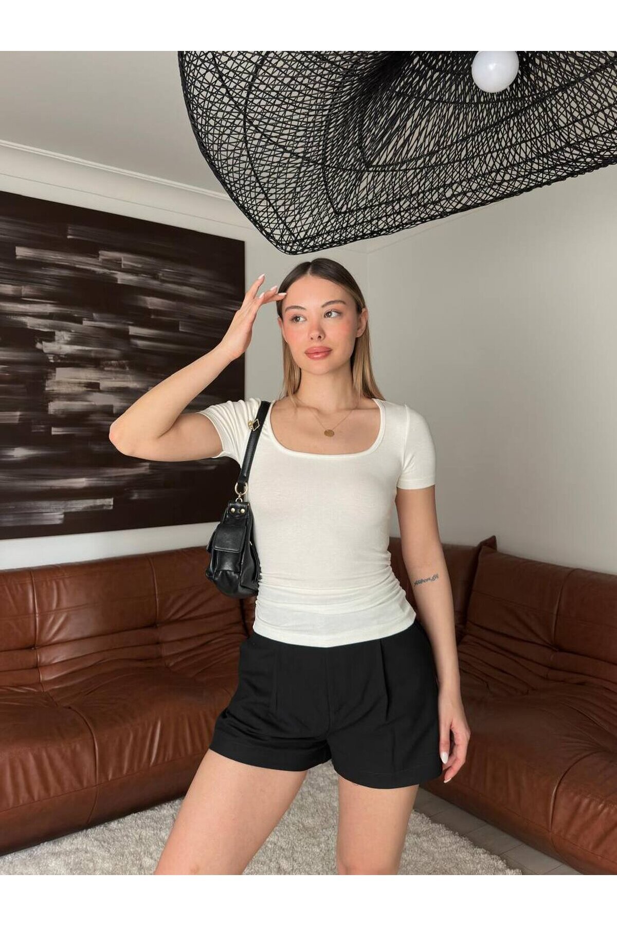 U yaka Yanı Lastikli Bluz