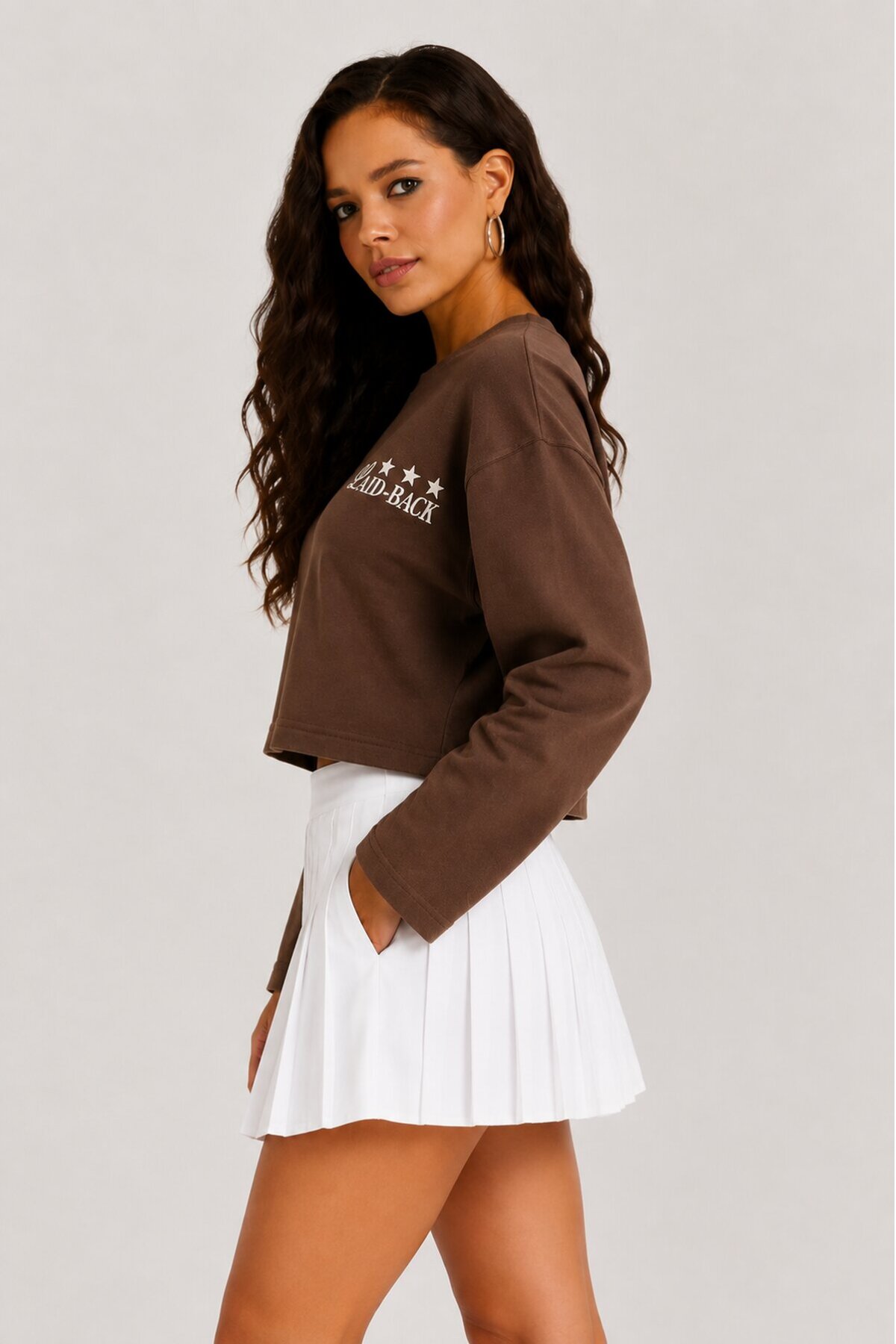 Yıldız Baskılı Crop Sweatshirt - Kahverengi