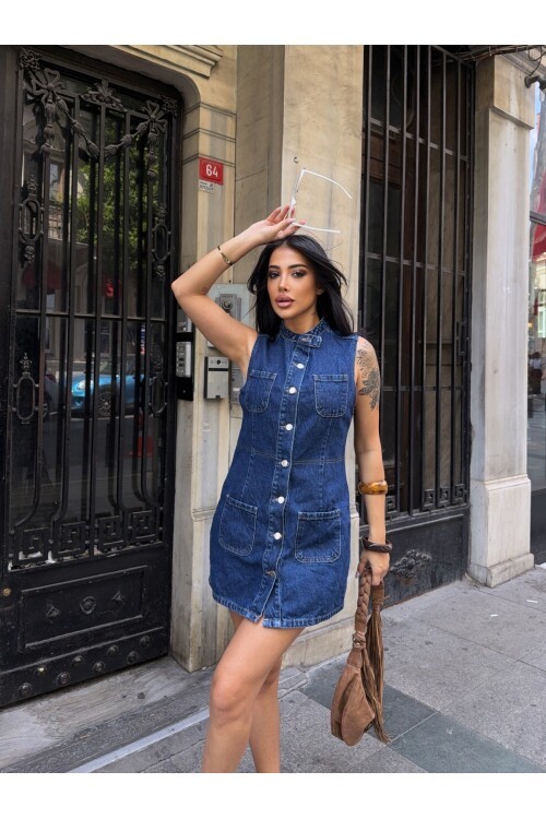 Kolsuz Önü Düğmeli Jean Elbise
