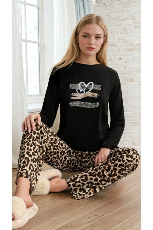 Leopar Desenli Kalp Baskılı Kadın Pijama Takımı