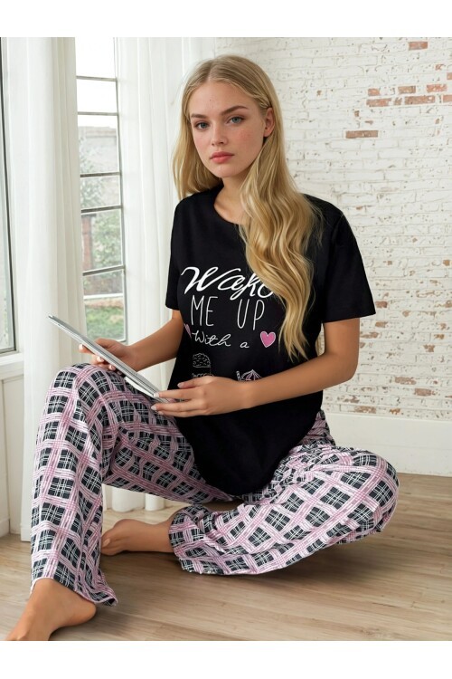 Wake Me Up Yazılı Kısa Kollu Kadın Pijama Takımı