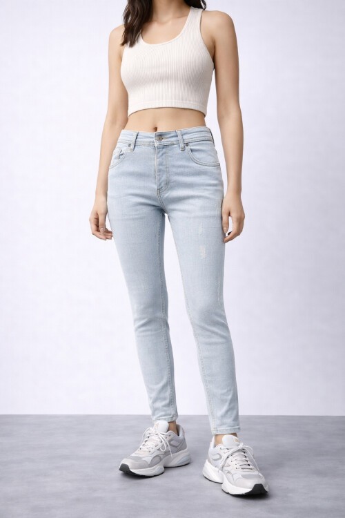 Açık mavi Jean
