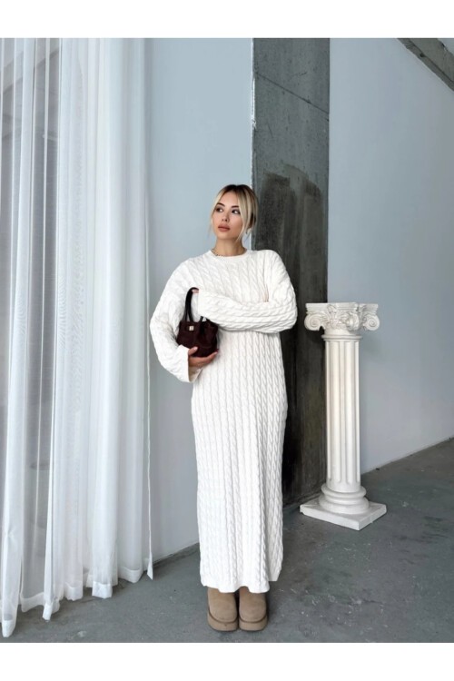 Kadın Beyaz Bisiklet Yaka Saç Örgülü Kadın Triko Midi Elbise