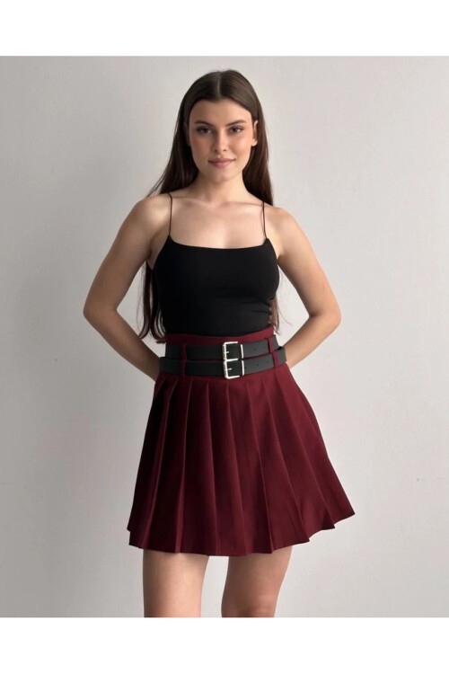 Kadın Çift Kemerli Şortlu Pileli Etek Bordo