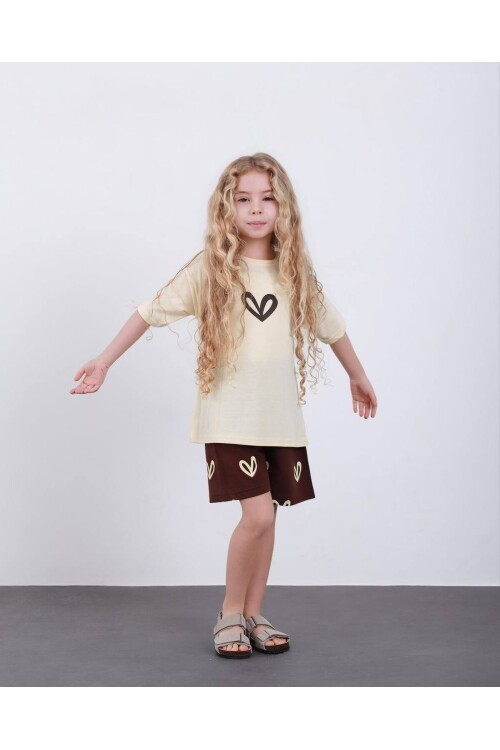 Kız Çocuk Kalp Baskılı Şort T-Shirt Alt Üst Takım Bej
