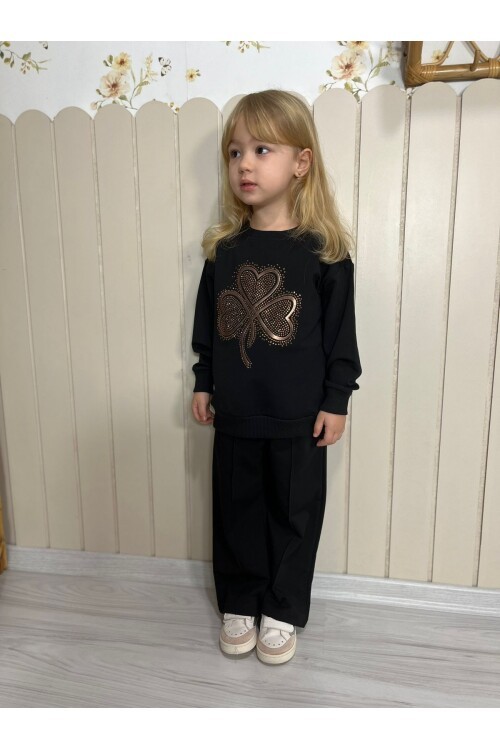 Kız Çocuk Kalpli Yonca Desenli Takım Siyah
