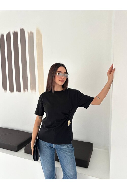 Ön Büzgü Bağcıklı T-Shirt