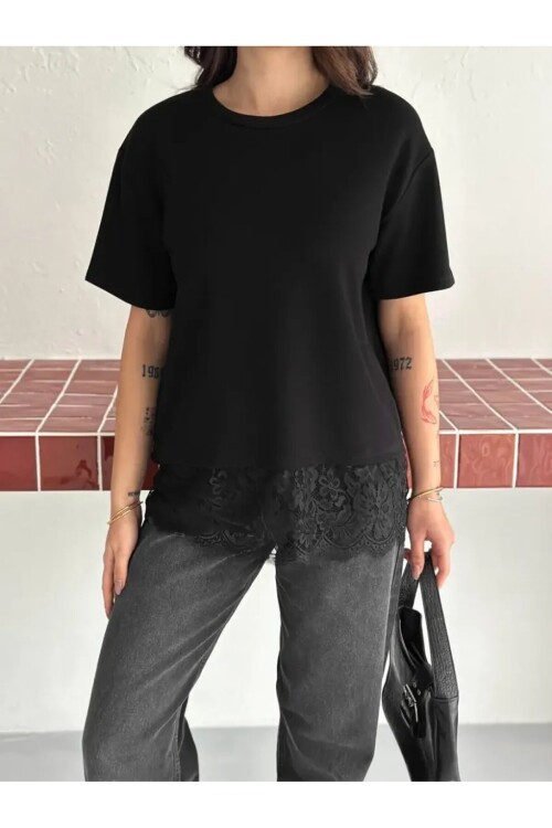 Kadın Eteği Dantel Detay T-shirt Siyah