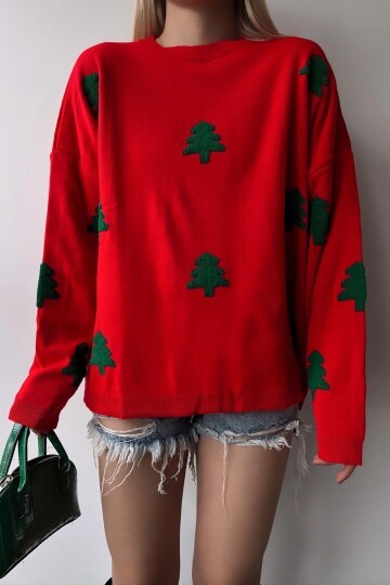 Çam Ağacı Nakışlı Kırmızı Triko Kazak