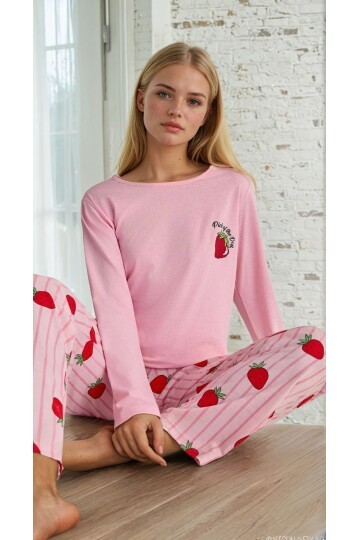 Çilek Baskılı Uzun Kollu Pijama Takımı
