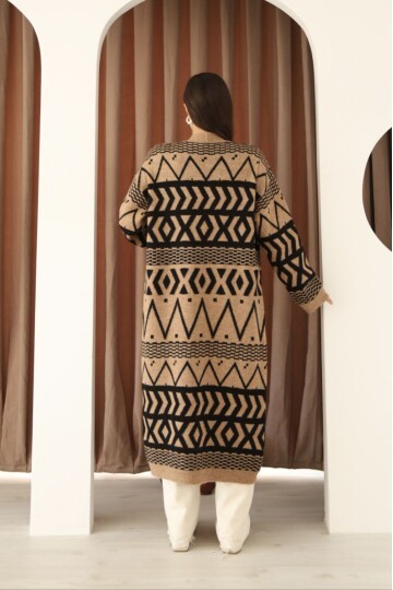 Desenli Saçaklı Uzun Boy Triko Hırka Kahve