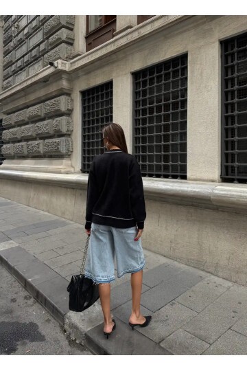 Düğme Ve Biye Detaylı Çift Cepli Triko Bluz Hırka