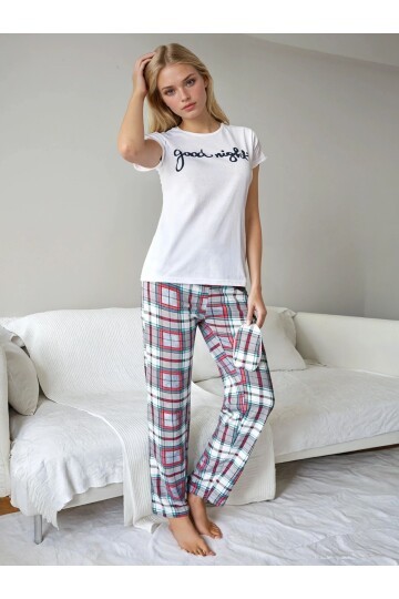Good Night Baskılı Ekose Desen Pijama Takımı
