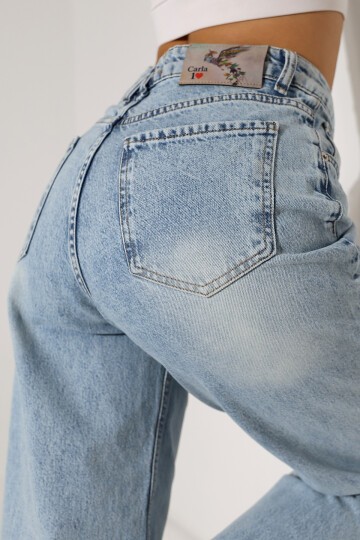 Kadın Açık Mavi Straight Fit Jean