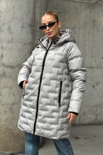 Kapitoneli Fermuarlı Kapüşonlu Uzun Şişme Mont