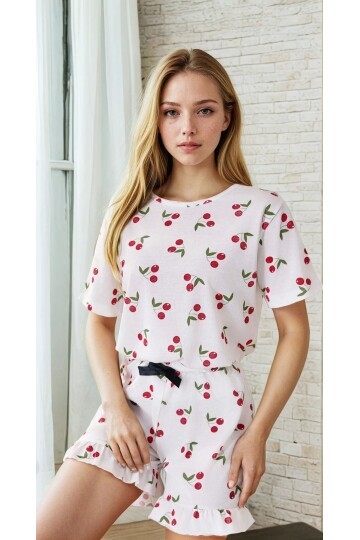 Kiraz Baskılı Şortlu Pijama Takımı