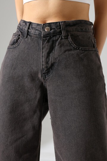 Siyah Geniş Paça Jean Pantolon