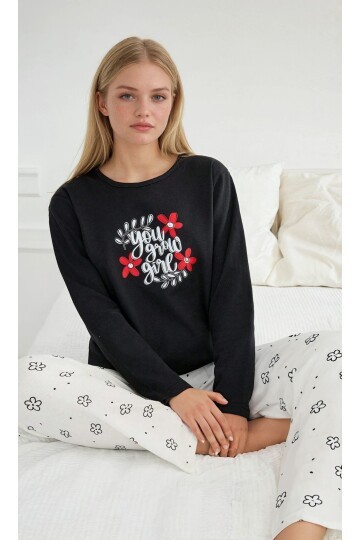 You Good Girl Baskılı Çiçek Desenli Şardonlu Kadın Pijama Takımı