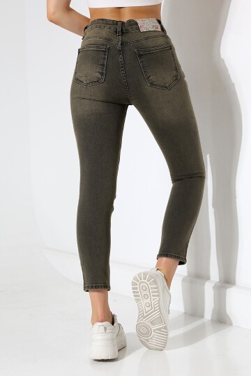 Yüksek Bel Dar Paça Yıkamalı Kadın Jean Haki Gri