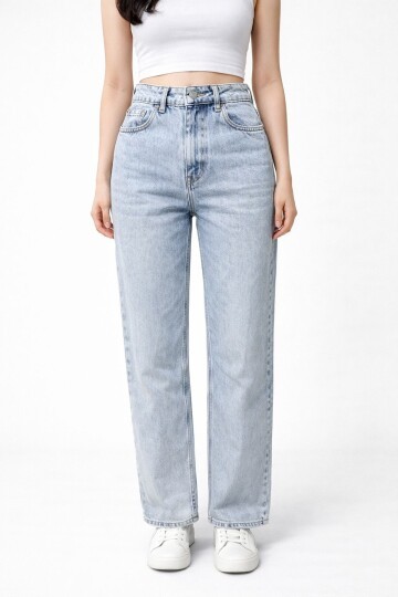 Açık Mavi Geniş Jean